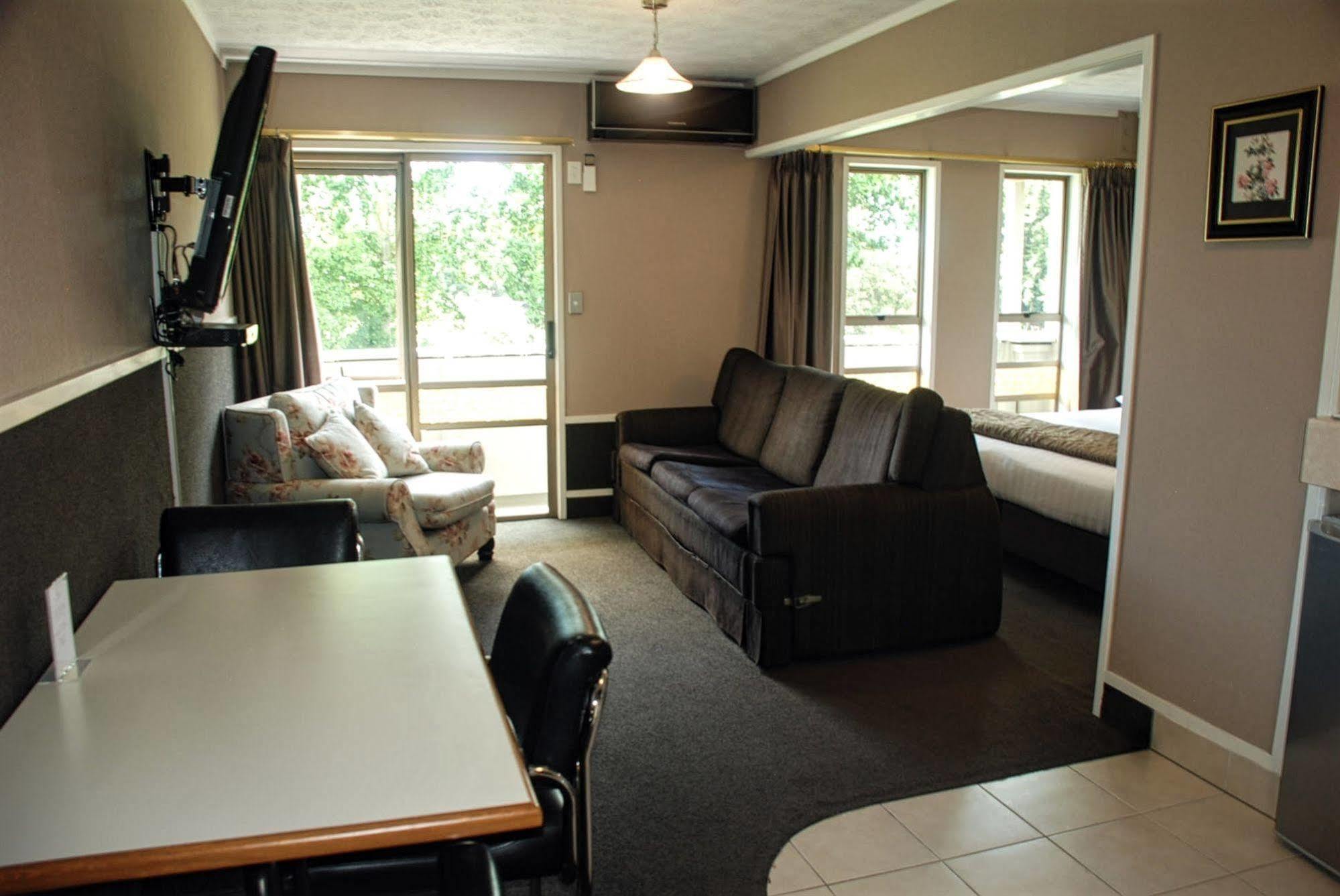 Fountain City Motor Inn Hamilton Buitenkant foto